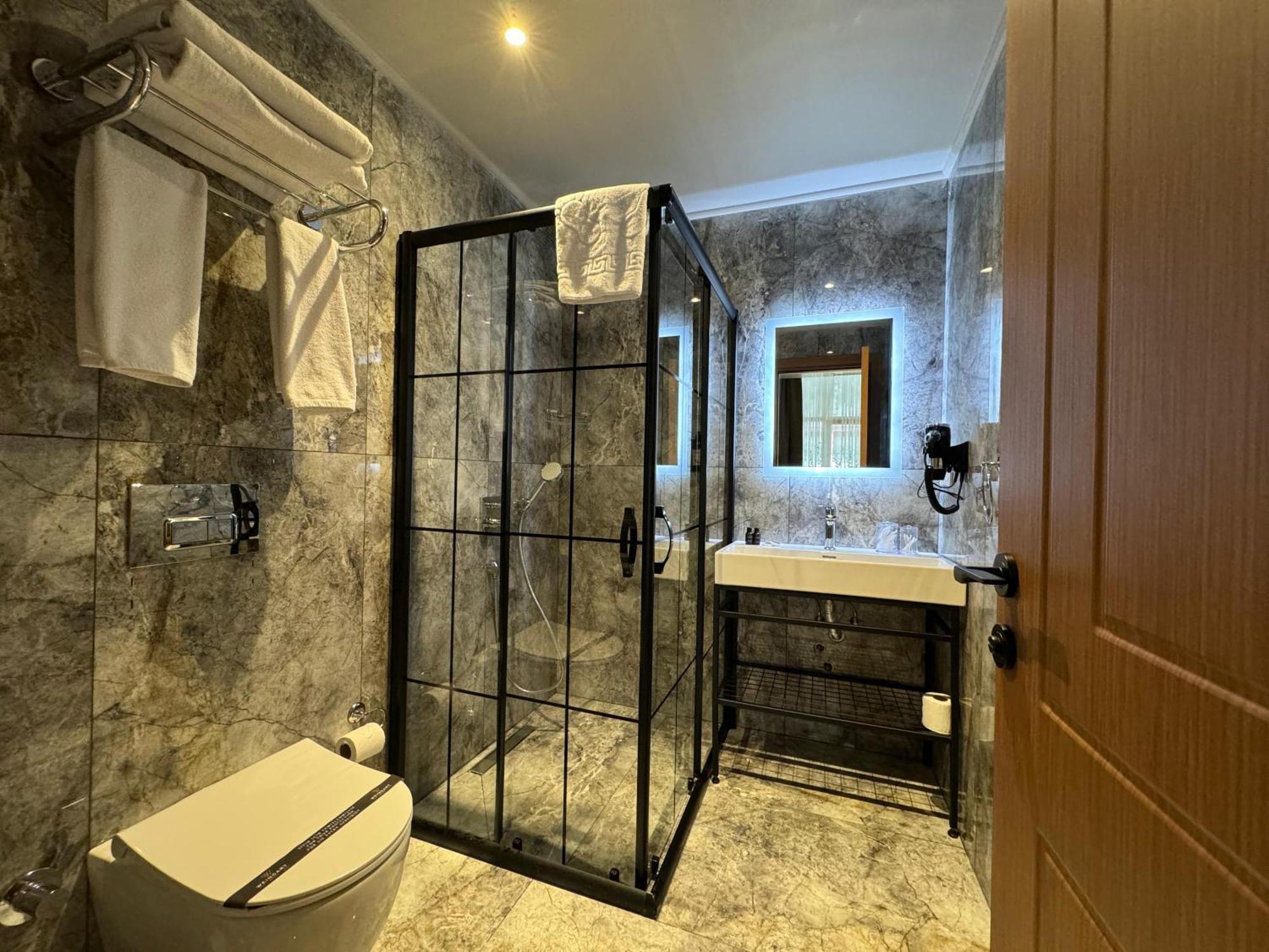 Weingart Suites Hotel Istanbul Luaran gambar